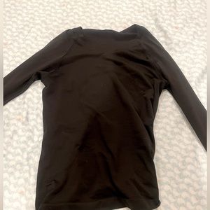 LULULEMON BLACK SWIFTLY SIZE 0